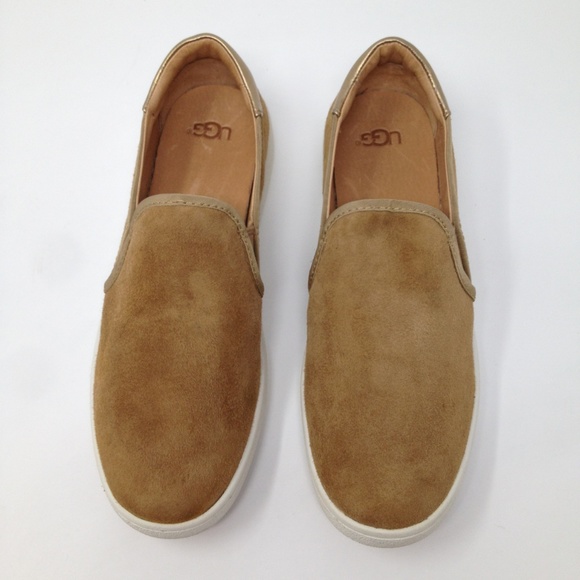 UGG Shoes - Ugg Chestnut Brown Women Slip-On 8 Suede Loafer